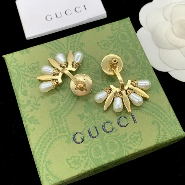 Gucci Gold-Tone Pearl and Crystal Fan Drop Earrings 5