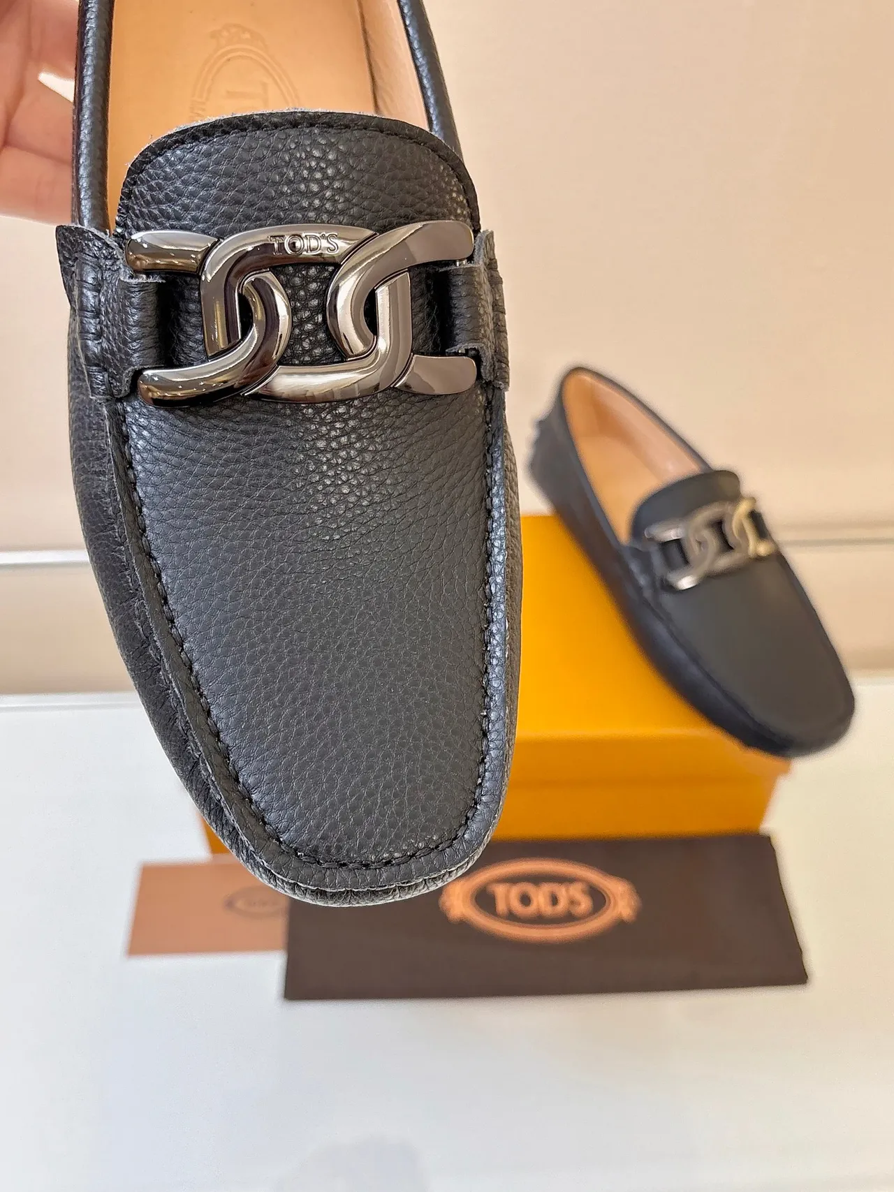 Gucci Horsebit 1955 Black Beige Pebbled Leather Metal Buckle Loafer 3