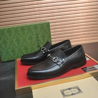 Gucci Horsebit 1955 黑色皮革乐福鞋