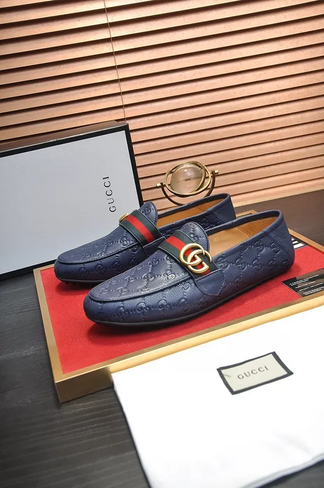 Gucci Horsebit 1955 Blue Embossed GG Loafers 8