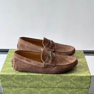 Gucci Horsebit 1955 棕米色麂皮印花乐福鞋