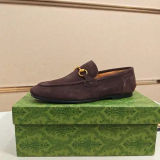 Gucci Horsebit 1955 ब्राउन स्वेड लोफर्स