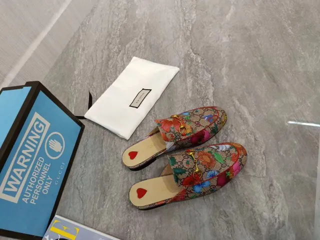 Gucci Horsebit 1955 Floral GG Toile avec bord rouge Mule Loafer 4