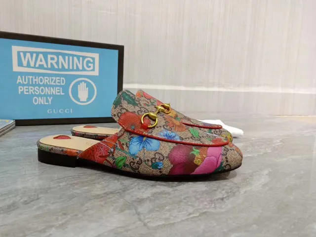 Gucci Horsebit 1955 Floral GG Toile avec bord rouge Mule Loafer 6