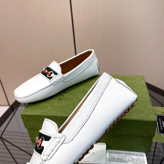 Gucci Horsebit 1955 White Pebbled Leather Loafers 4