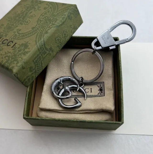 Gucci Interlocking G motivo ouro prata acabamento metálico pulseira 5
