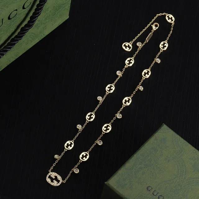 Gucci Interlocking G Pavé Crystal Gold Necklace 4
