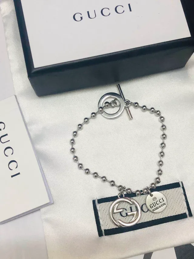 Gucci Interlocking G Silver Ball-Chain Toggle Clasp Bracelet 3