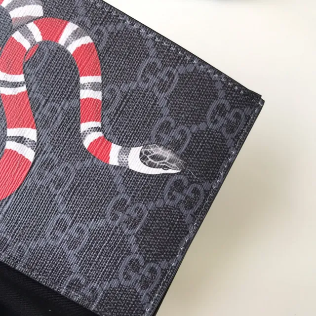 Gucci King Cobra Print GG Supreme Carteira Curta 7