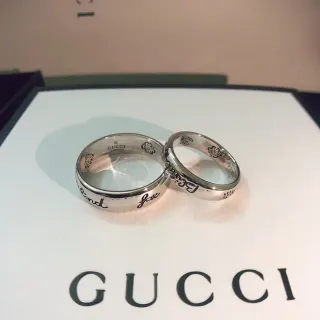 Gucci Love Ring Polished Silver-Tone Engraved Script Floral Motif Rings