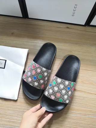 Gucci Marmont Cœur Slide Noir Multicolore GG Supreme Canvas Strap Print Mules 5