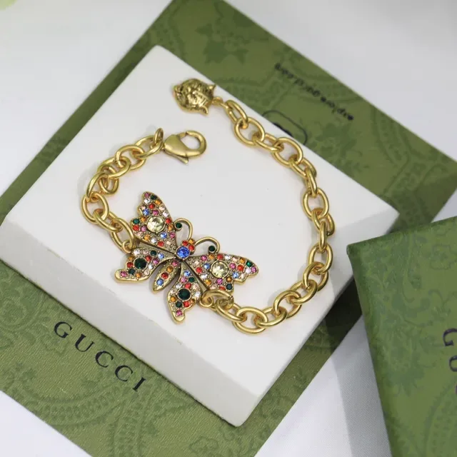Gucci Multicolor Crystal Butterfly Charm Gold-Tone Chain Bracelet 8