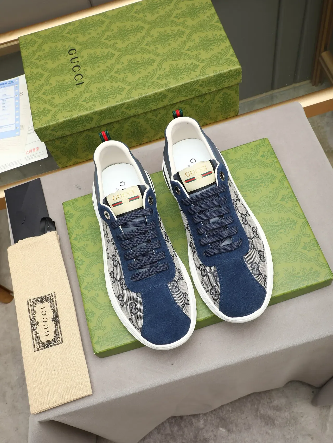 Sneakers lifestyle Gucci Navy Gray GG Monogram Mesh Suede Overlays 3