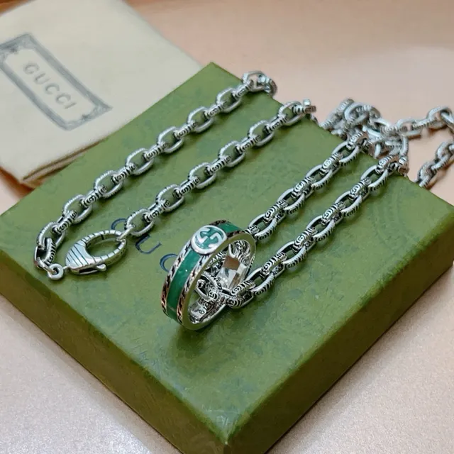 Gucci Ophidia Green Enamel Interlocking G Pendant Necklace 8