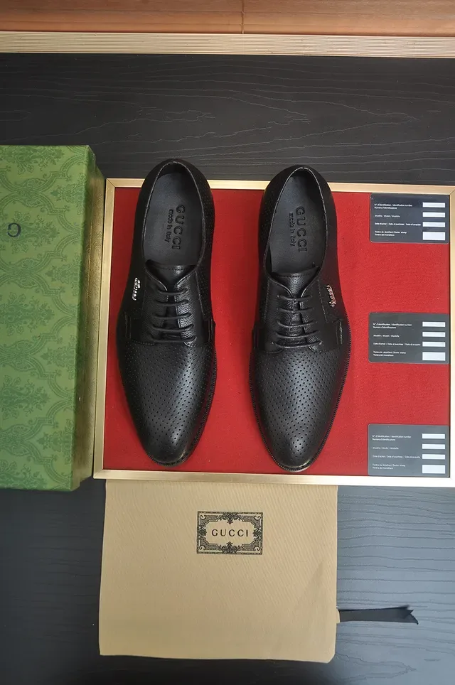 Gucci أحذية أوكسفورد جلد مثقوب 5