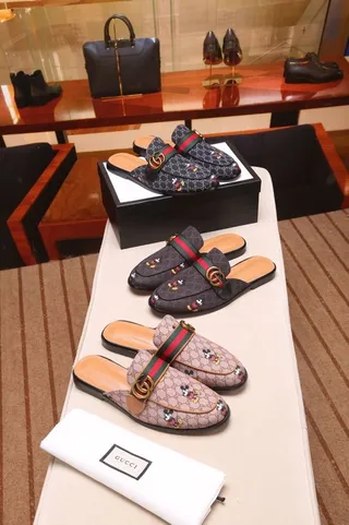Gucci Princetown Mickey Mouse Broderie Mocassins 6
