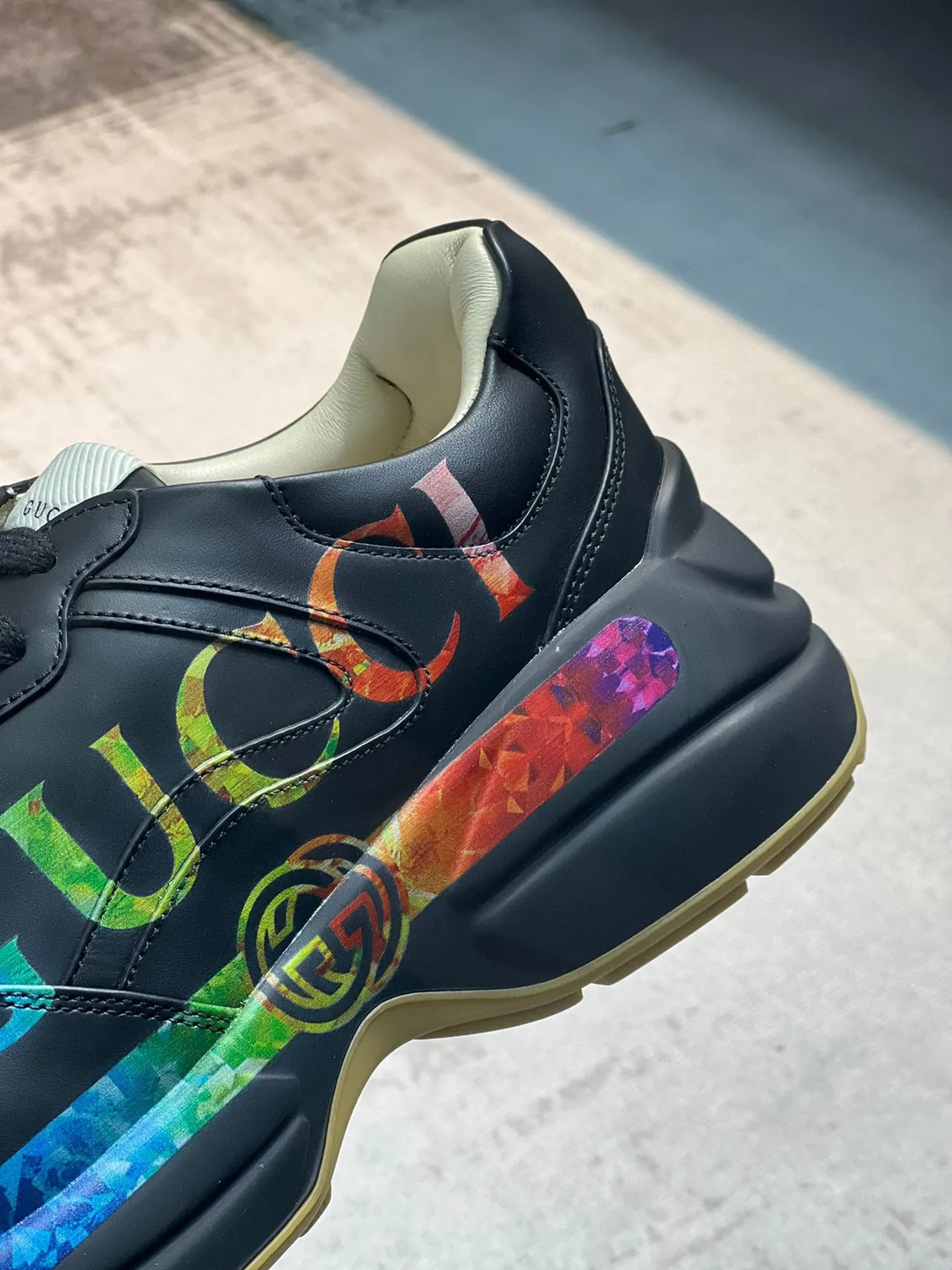 Gucci Rhyton Black Multicolor Iridescent Logo Lifestyle Sneakers 8