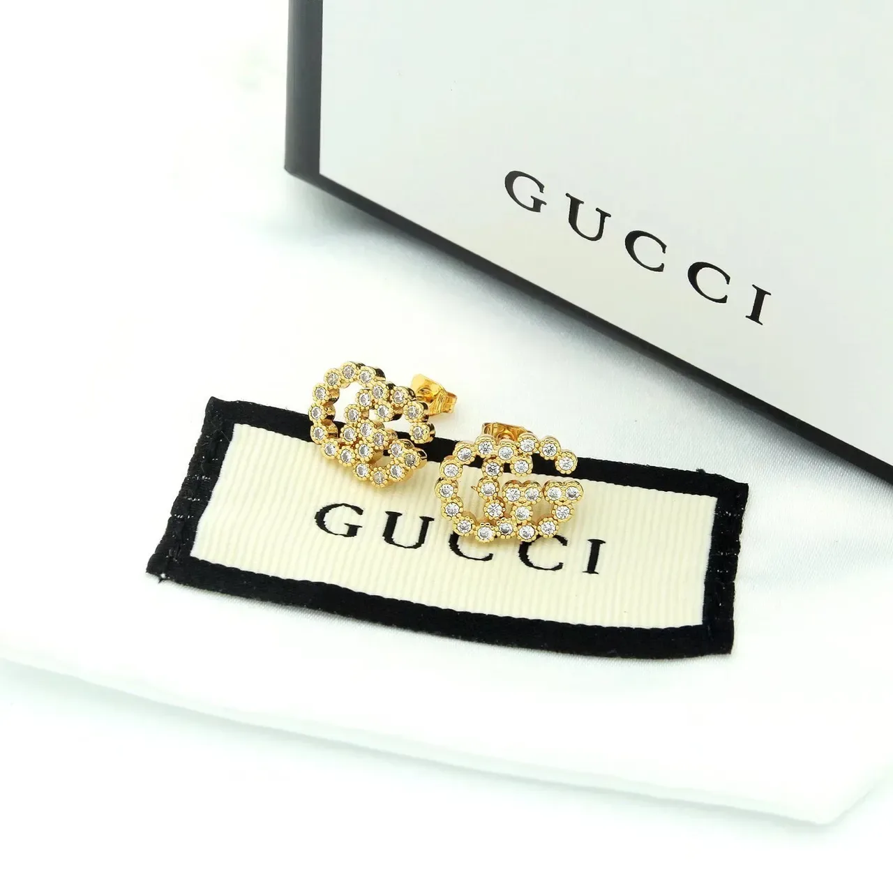 Gucci Running G Pavé Diamond 18kt Gold Stud Earrings 6
