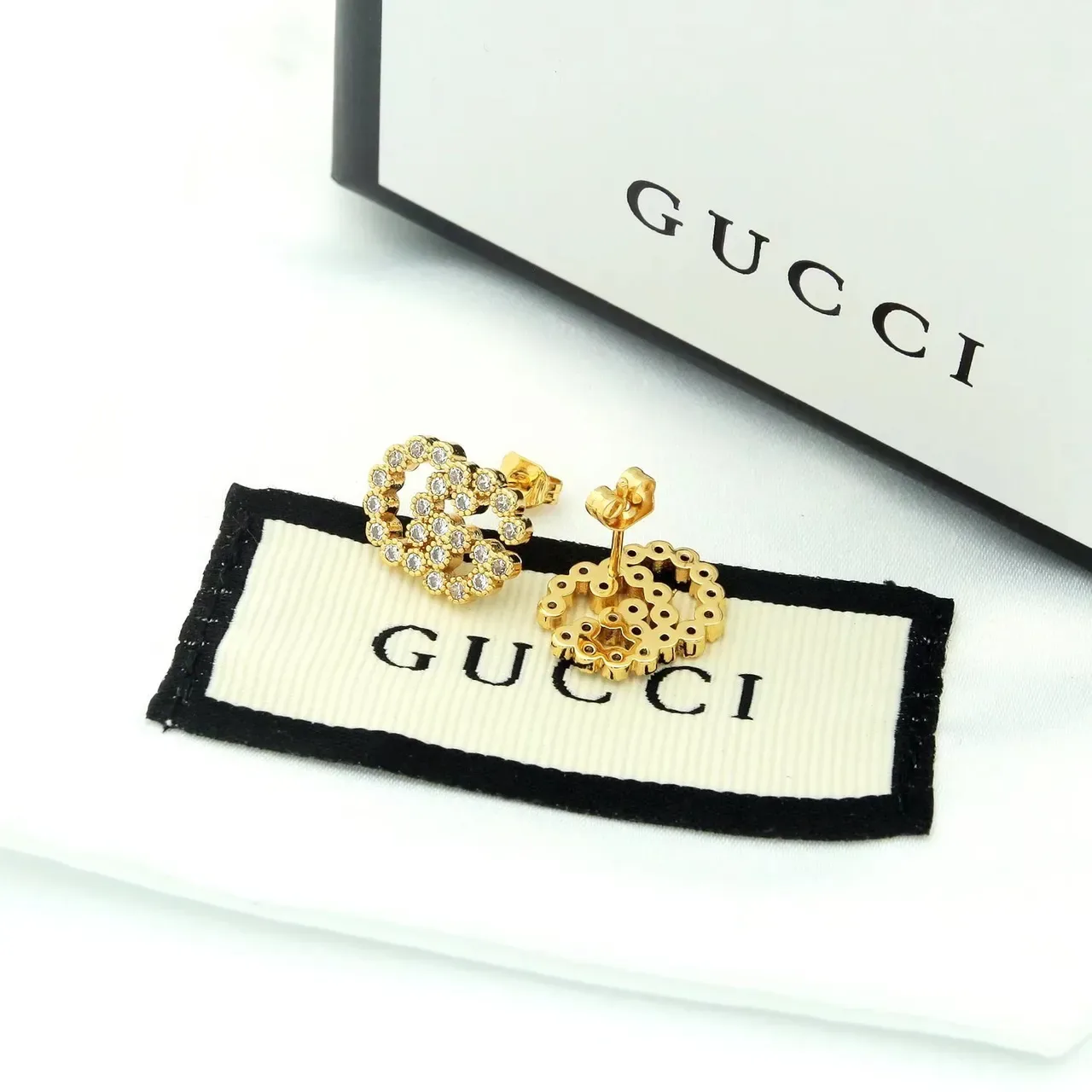 Gucci Running G Pavé Diamond 18kt Gold Stud Earrings 7
