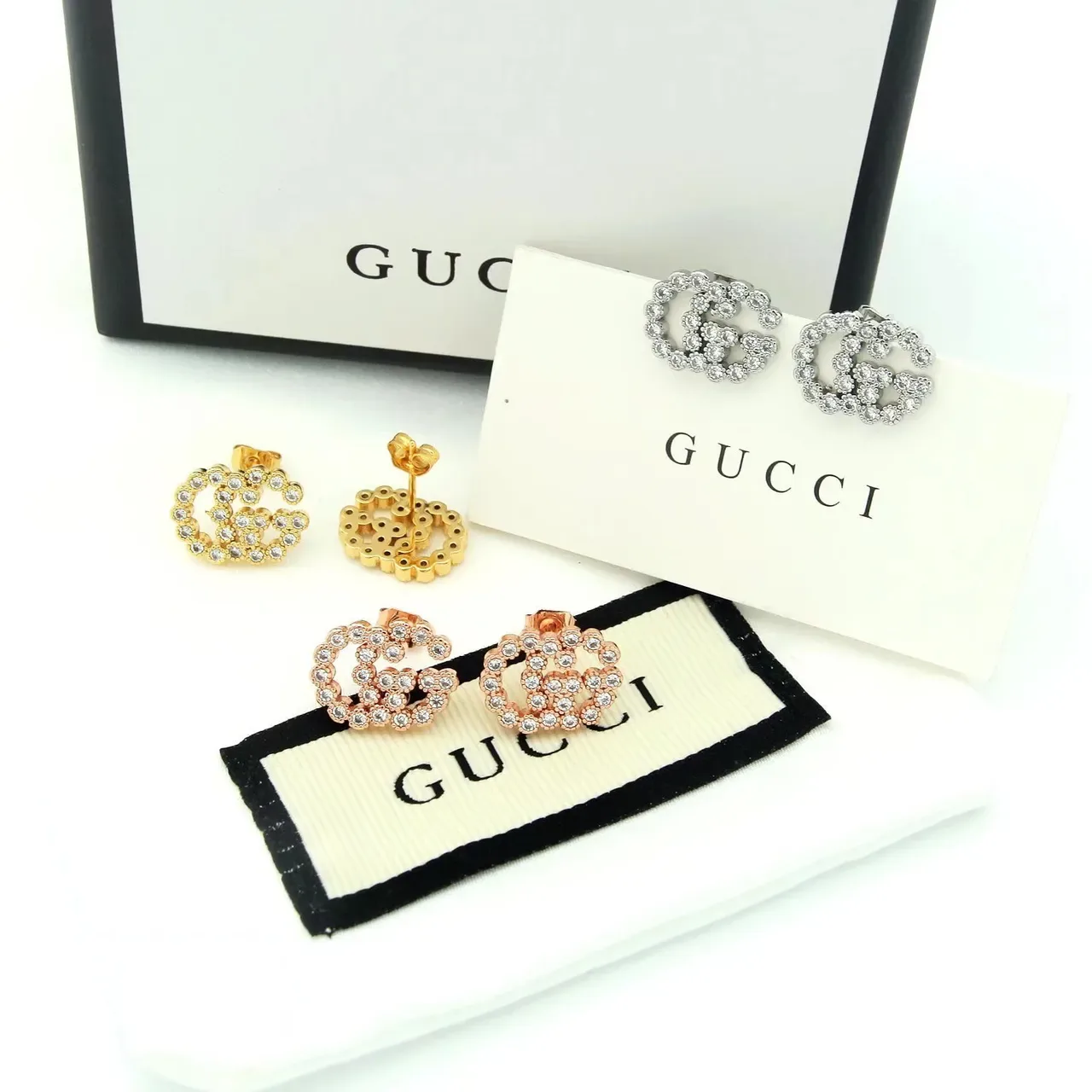 Gucci Running G Pavé Diamond 18kt Gold Stud Earrings 8