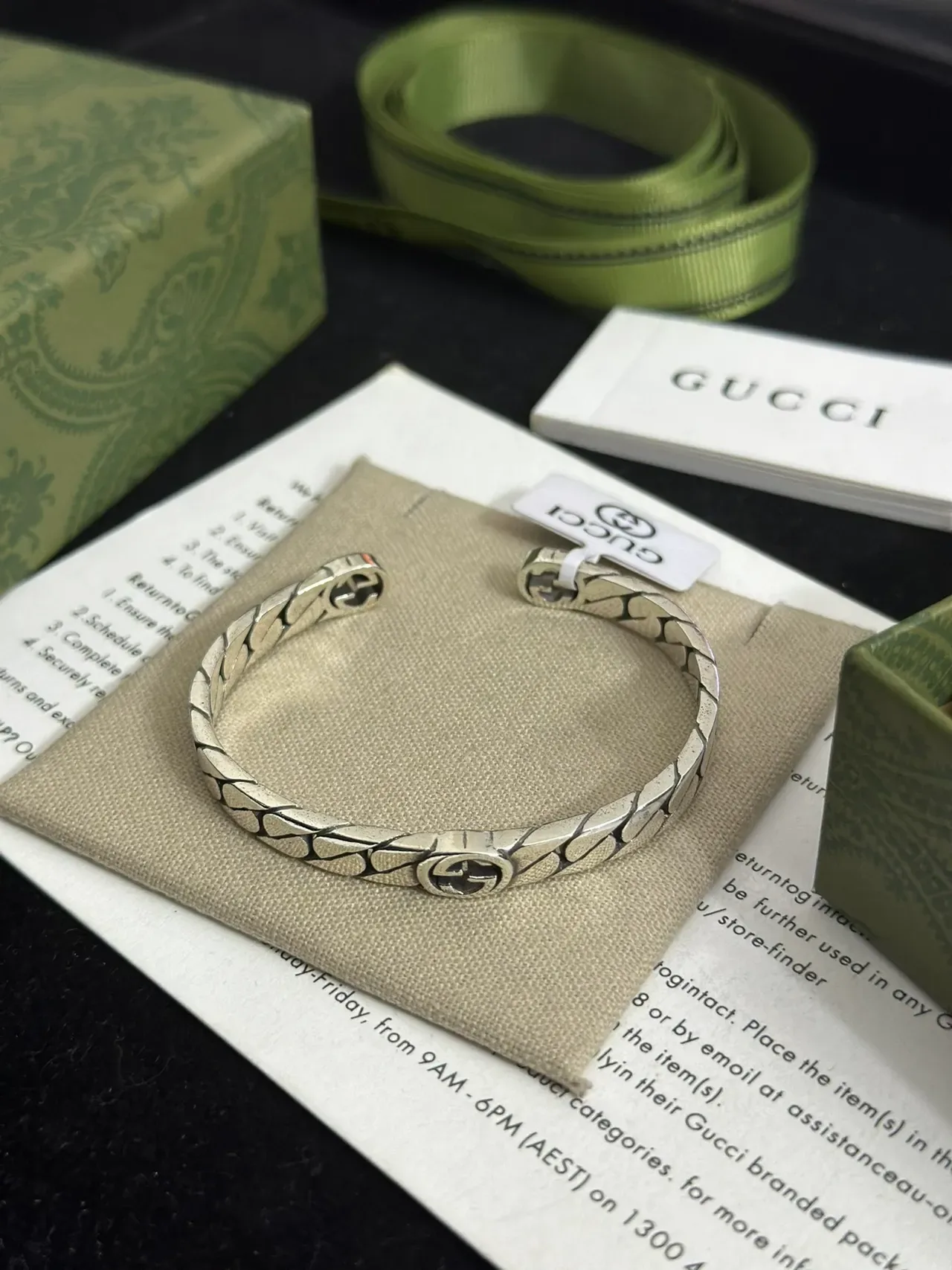 Gucci Scale-Link Silver-Toned Open Cuff Bracelet 3