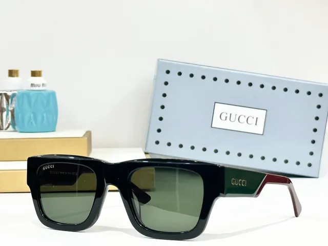 Gucci Screener Black Red Green Web Rectangular Sunglasses 3