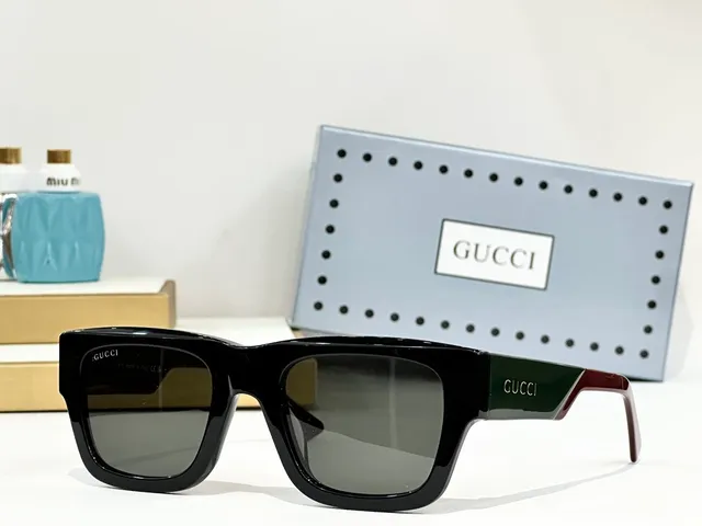 Gucci Screener Black Red Green Web Rectangular Sunglasses 5