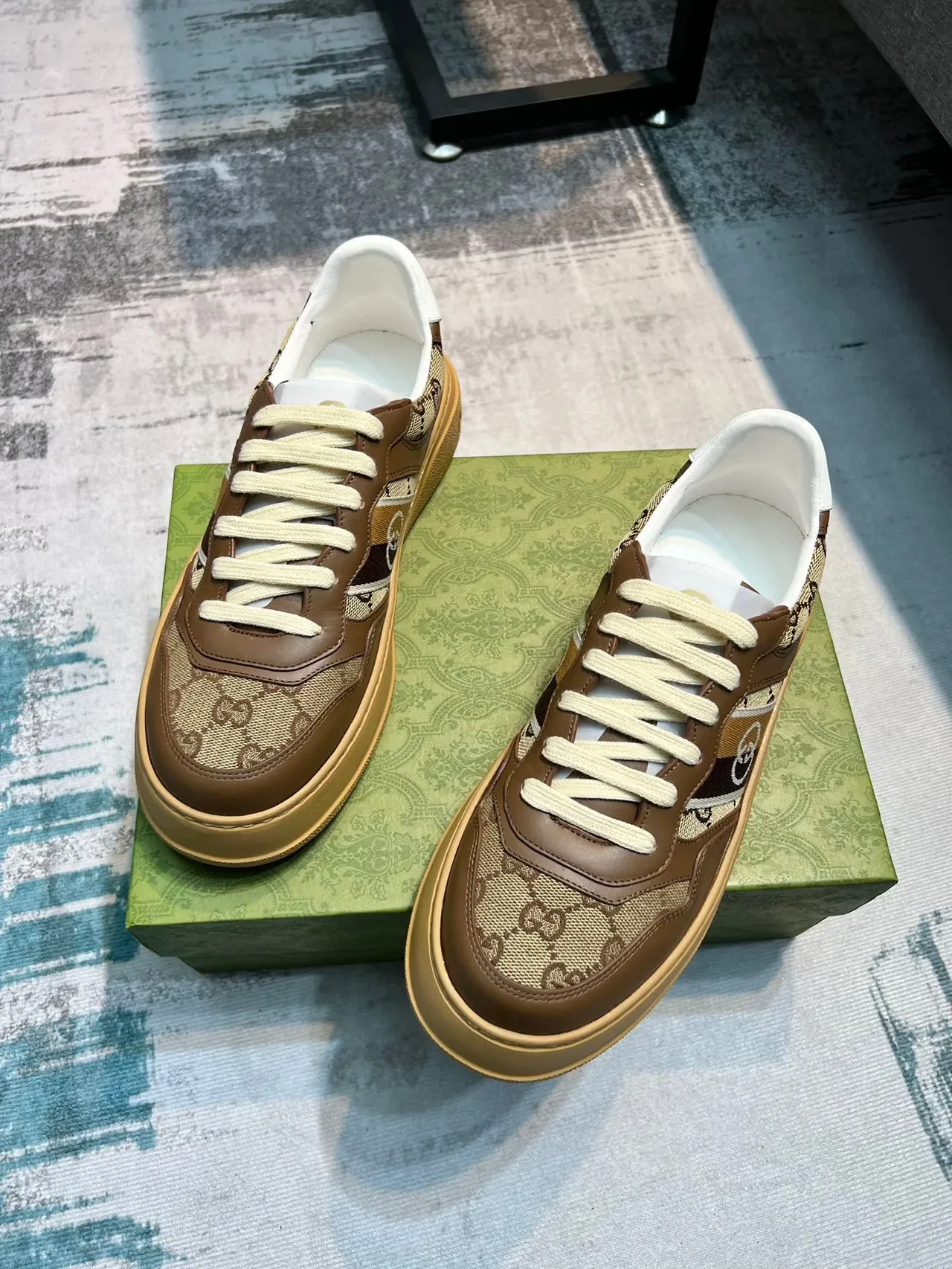 Gucci Screener Marron Beige Semelle Plateforme GG Monogram Canvas Sneakers Chunky 5