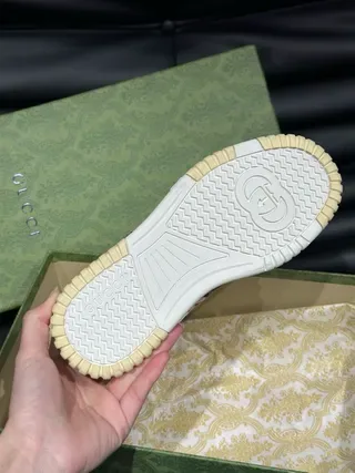 Gucci Screener GG Monogram White and Beige Lifestyle Sneakers 3