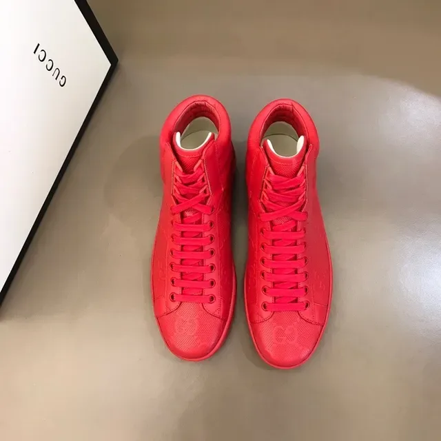 Gucci Screener Monochromatic Red Lifestyle Sneakers 7