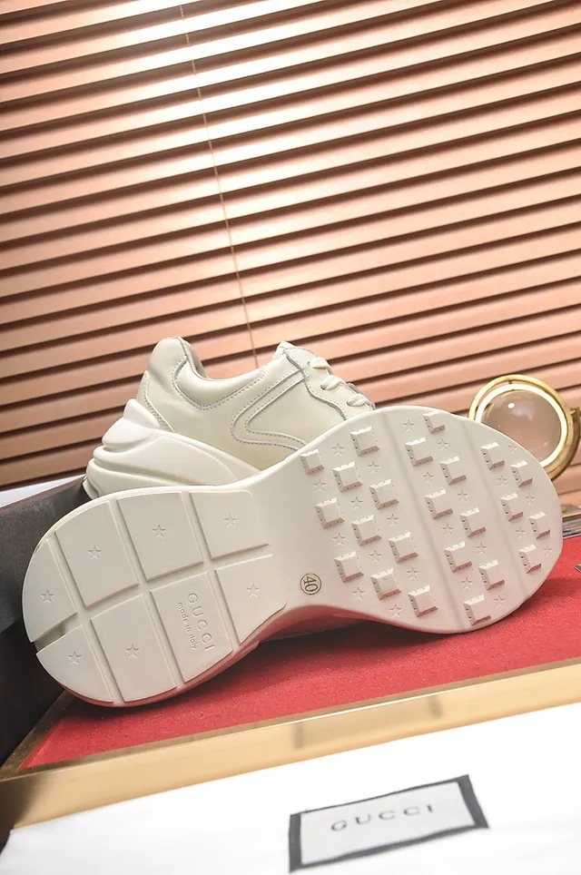 Gucci Screener Off-White Leather Web Stripe Lifestyle Sneakers 3