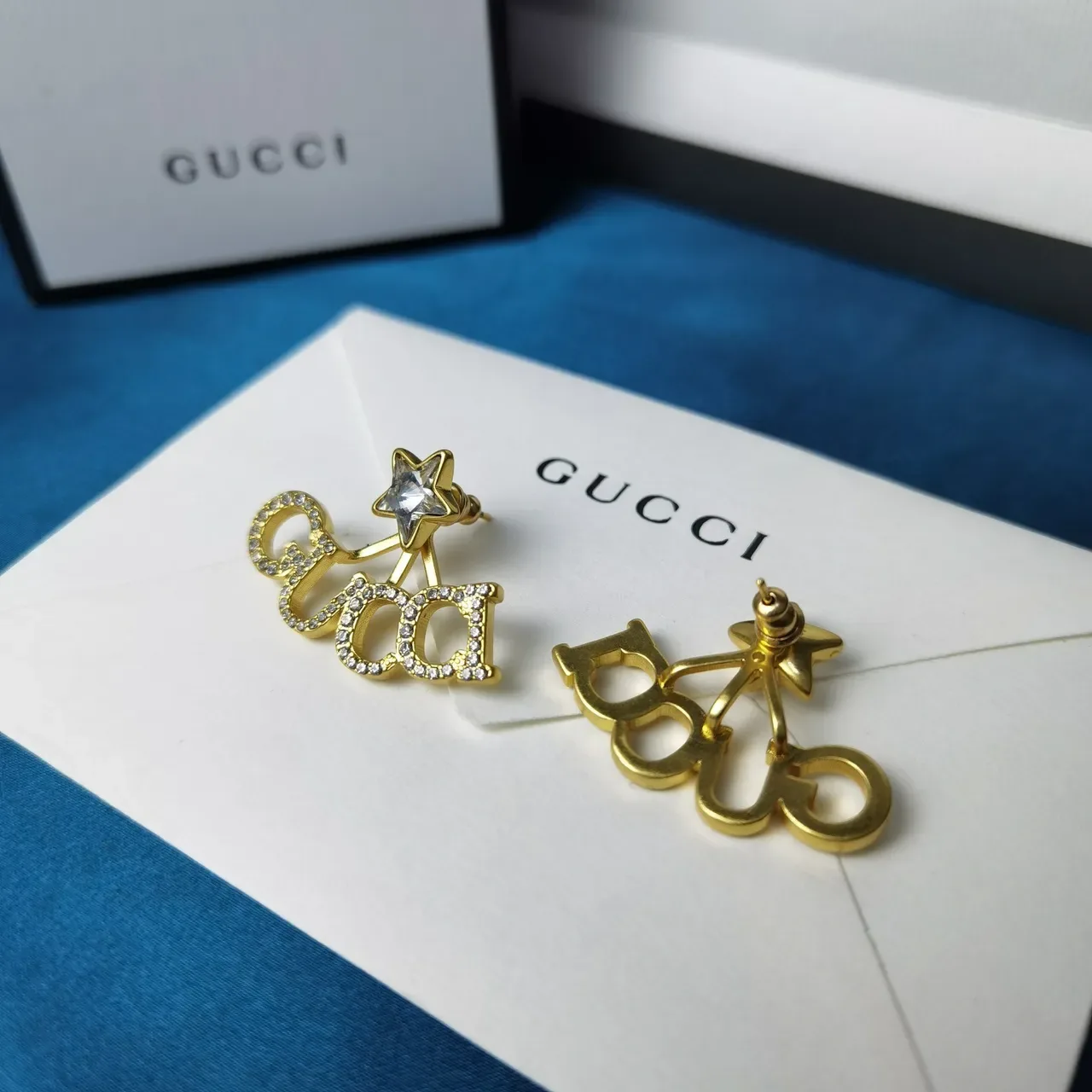Gucci Script Logo Star Charm Crystal-Pavé Earrings 5