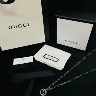 Gucci Silver Black Chain Circular Double G Pendant Necklace