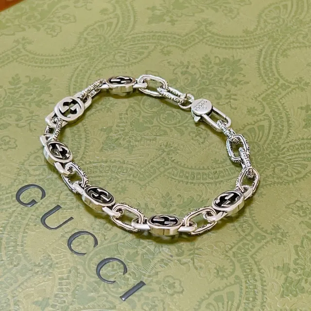 Gucci Silver Black Interlocking G Motif Ornate Link Chain Bracelet 7