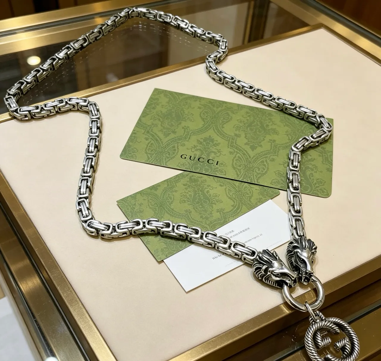 Gucci Silver Black Metal Lion-Head Terminals Necklace 9
