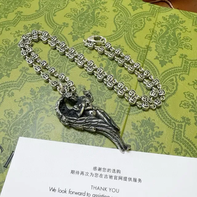 Gucci Silver Black Sculptural Angel Pendant Interlocking G-Link Chain Necklace 3