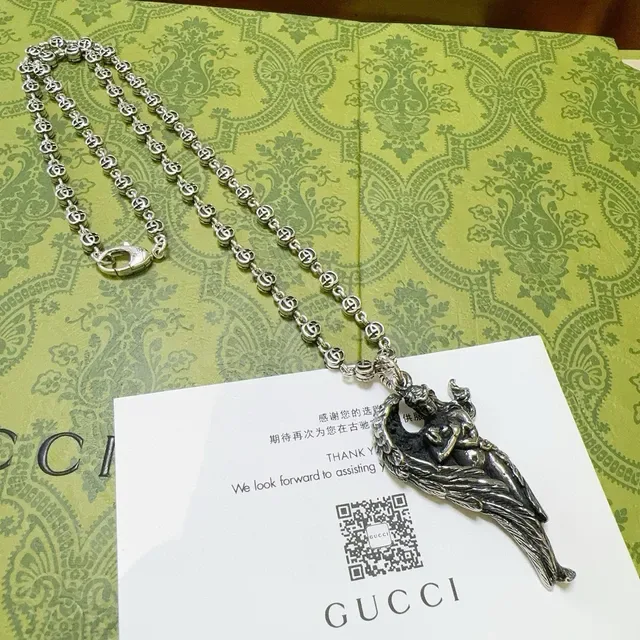 Gucci Silver Black Sculptural Angel Pendant Interlocking G-Link Chain Necklace 5