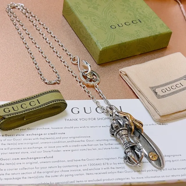 Gucci Silver Gold Chain Link Multi-Component Pendant Necklace 9