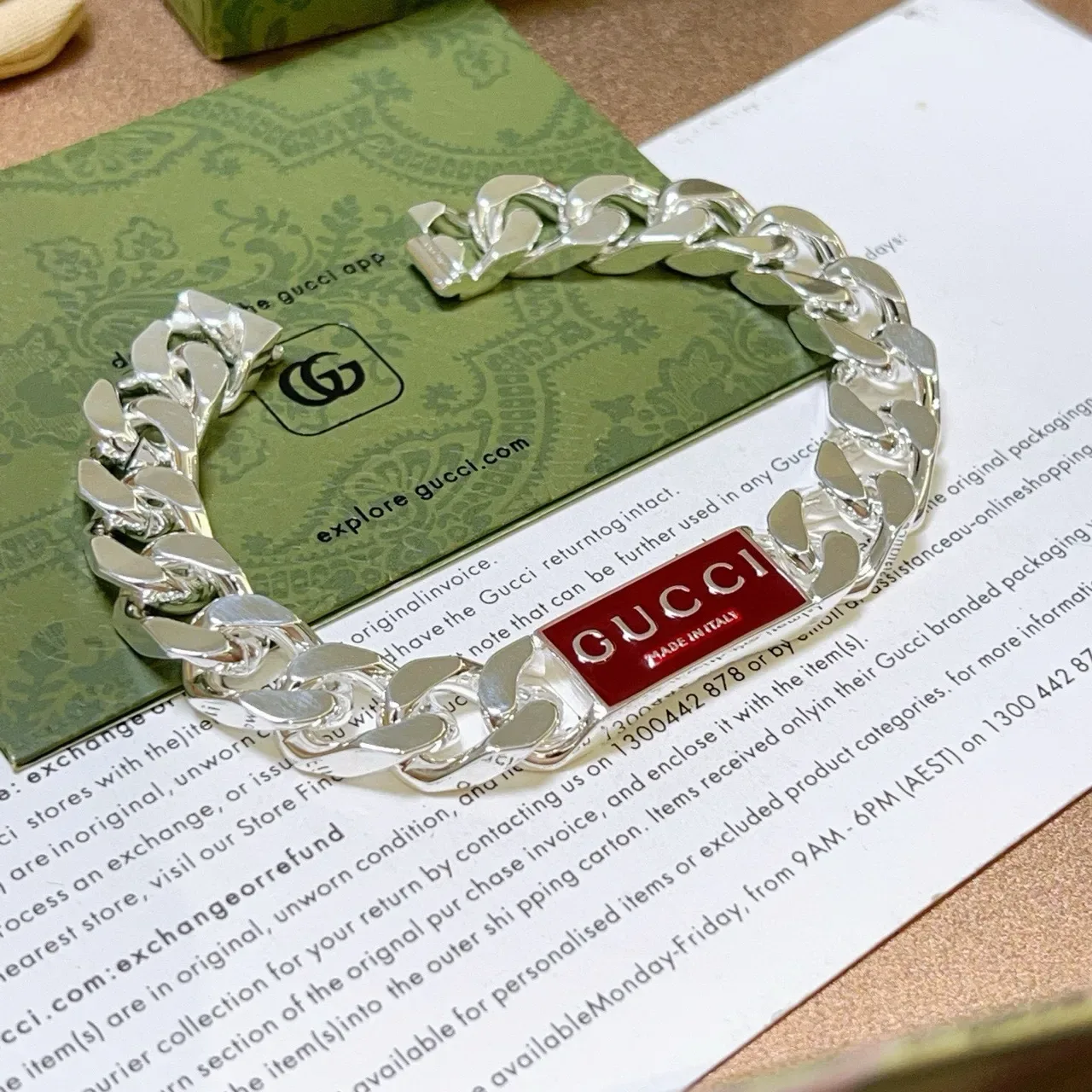 Gucci Silver Red Curb-Link Chain Polished Bracelet 5