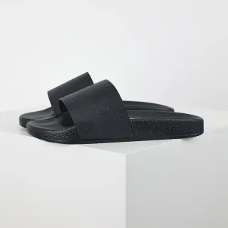 गुच्ची Slide काली मोनोग्राम-एम्बॉस्ड स्ट्रैप स्लिपर्स