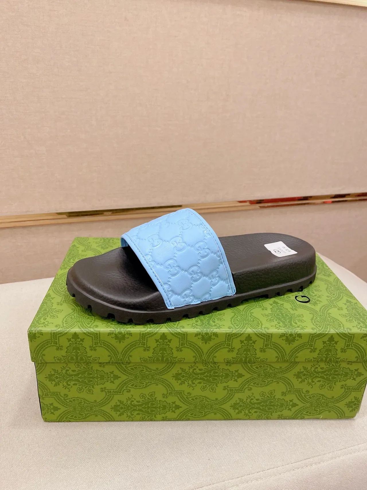 Gucci Slide Black Multicolor Embossed GG Monogram Strap Rubber Sole Slippers 14