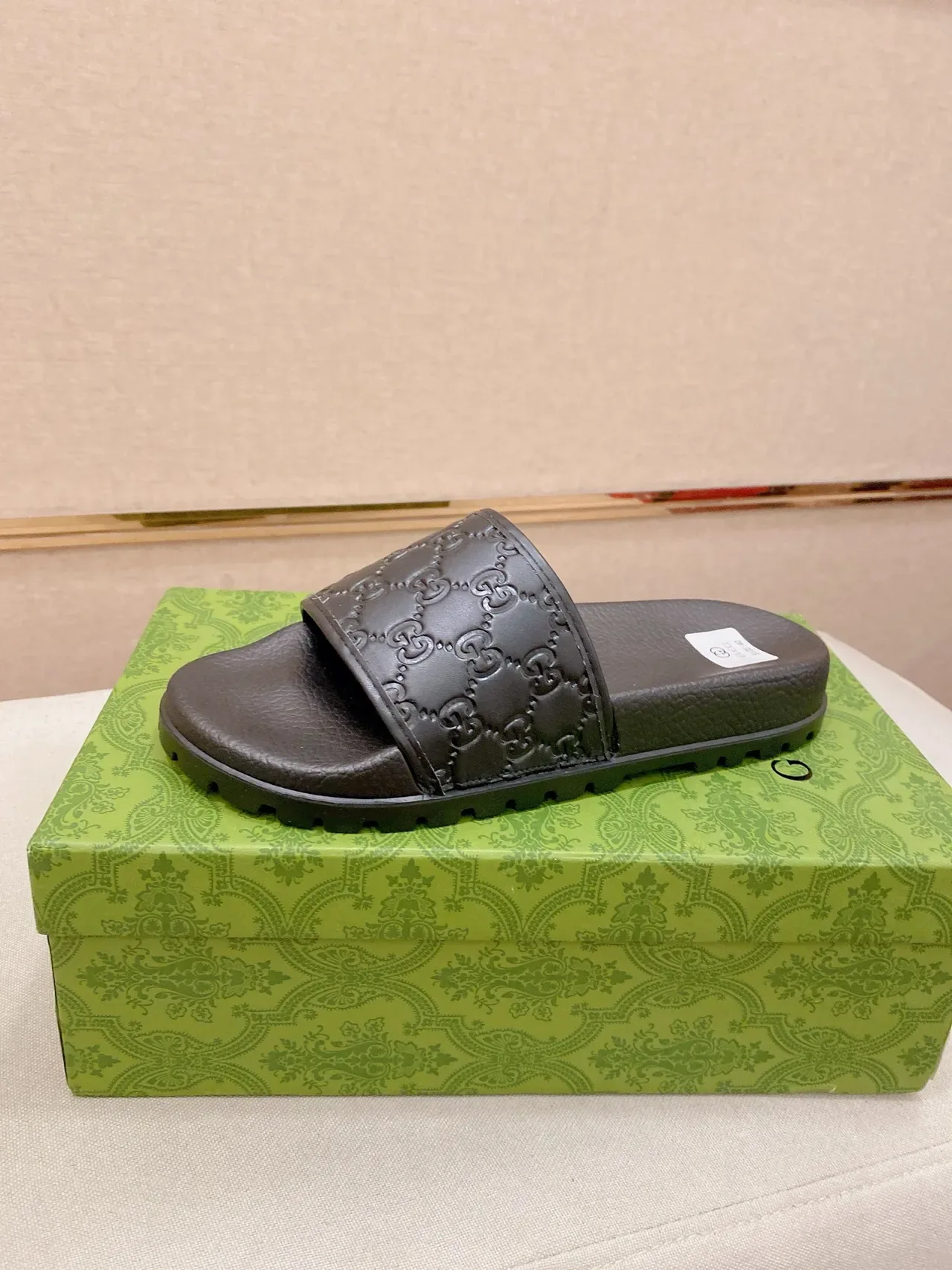 Gucci Slide Black Multicolor Embossed GG Monogram Strap Rubber Sole Slippers 21