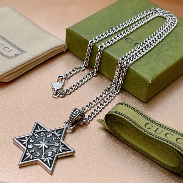 Gucci Star Pendant Silver Curb Chain Necklace 7