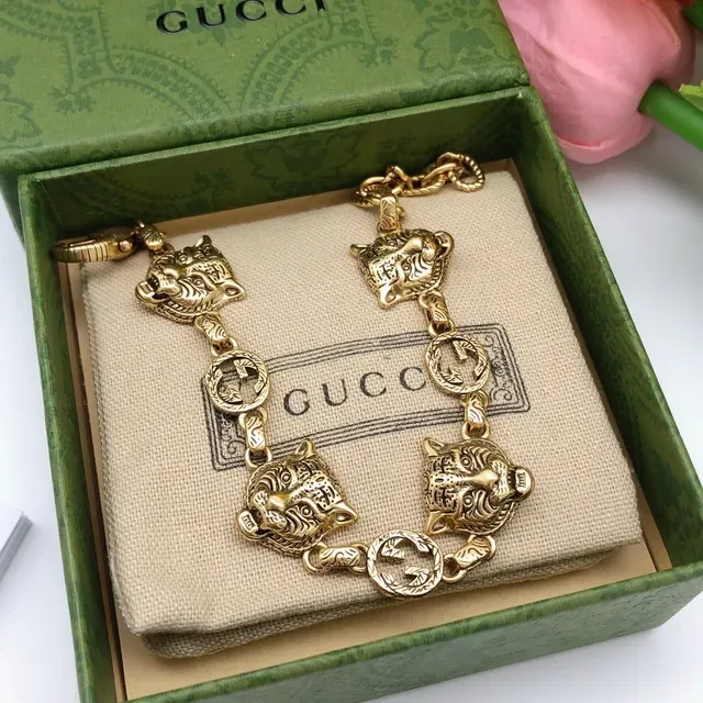 Gucci Tiger Head and Interlocking G Charm Bracelet 3
