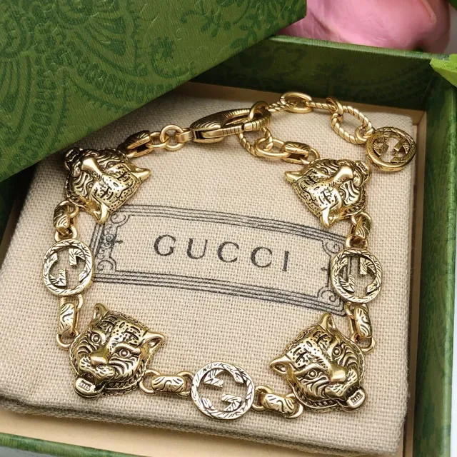Gucci Tiger Head and Interlocking G Charm Bracelet 6