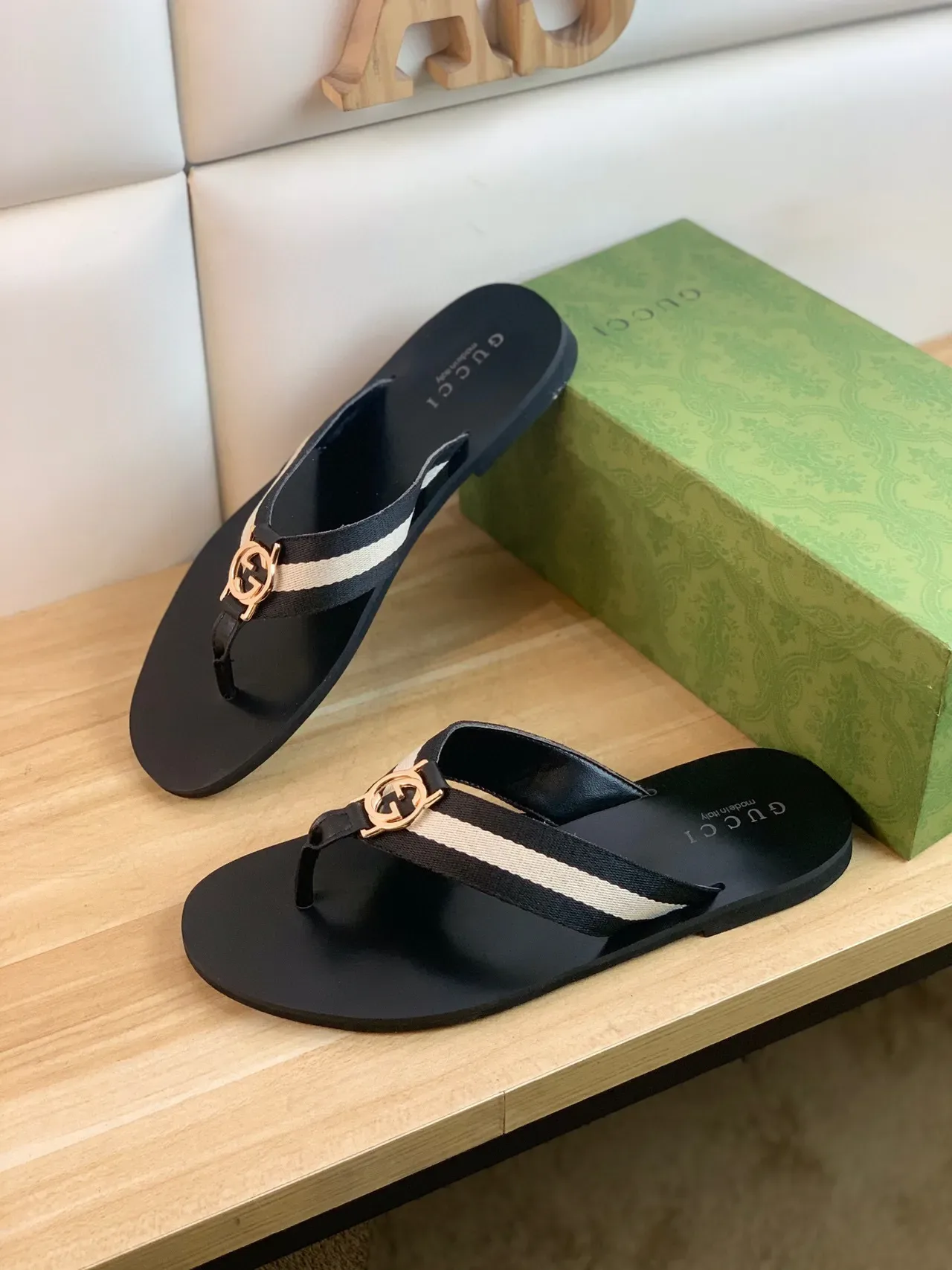 Gucci Web Stripe Flip Flop Black Beige Thong Strap Casual Sandals 8