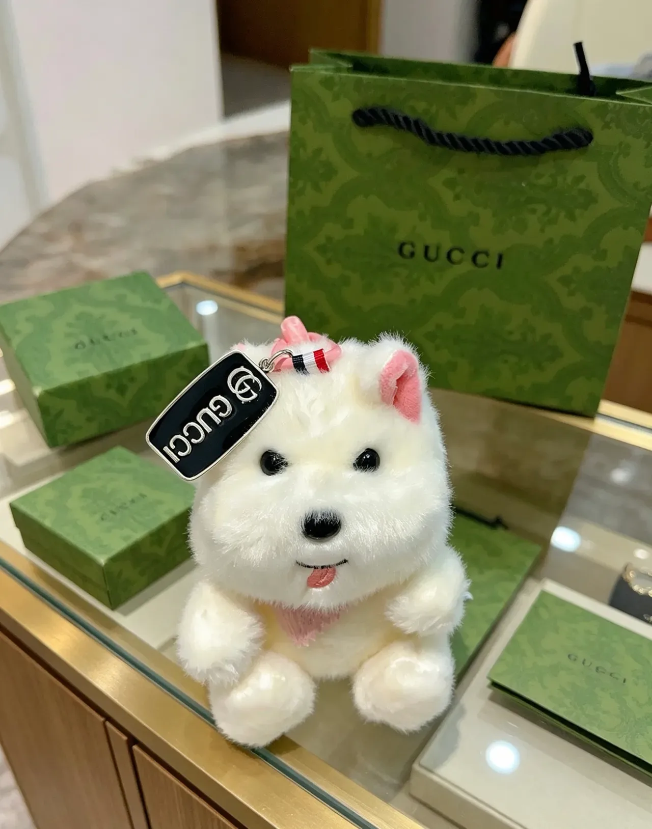 Gucci White Pink Plush Dog Accents Handbag 9