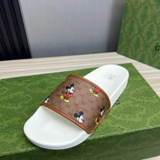 गुच्ची x डिज्नी मिकी माउस GG Supreme स्लाइड स्लिपर्स
