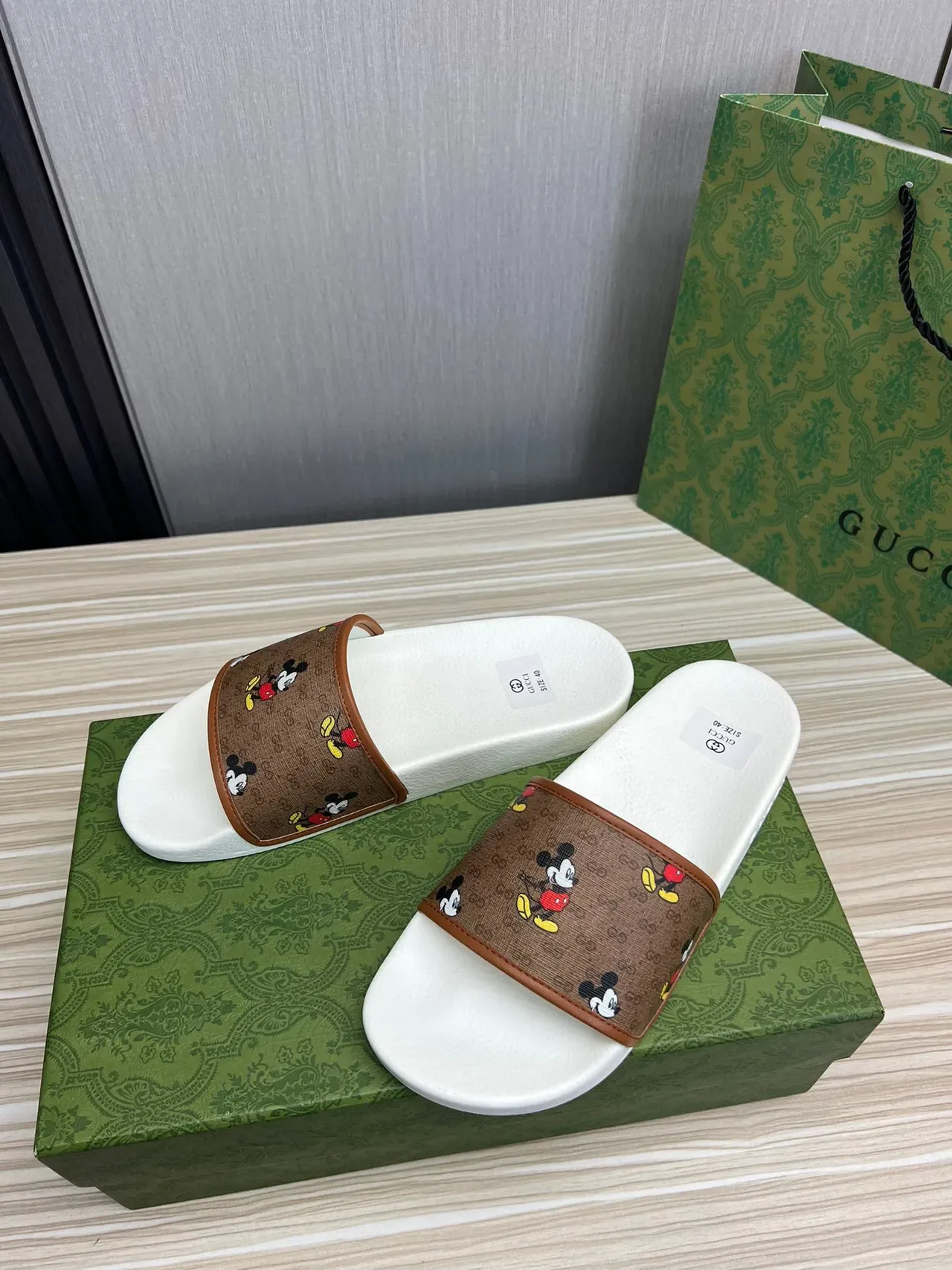 Gucci x Disney Mickey Mouse GG Supreme Slides 8