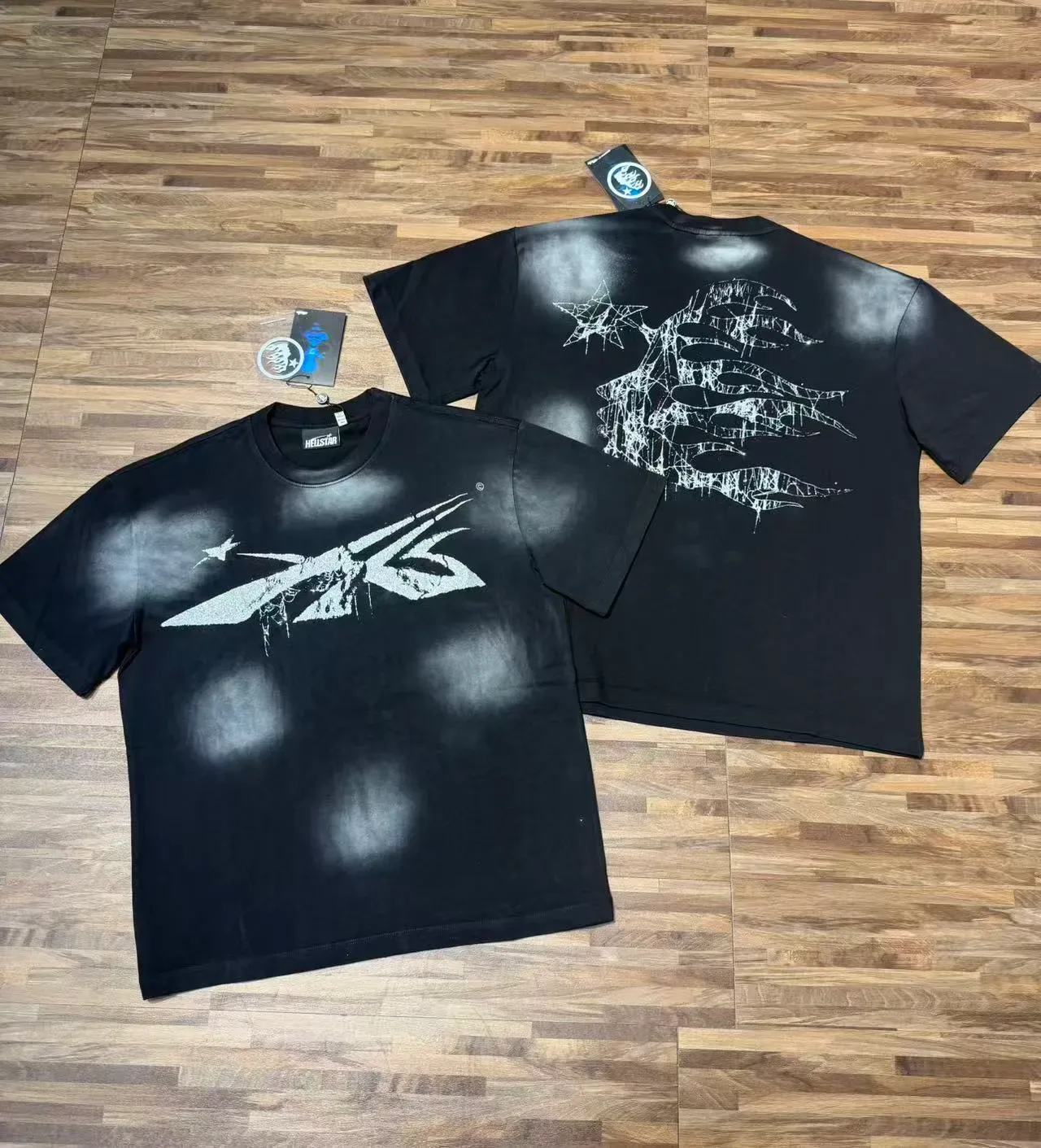 Hellstar Graphic Spray-Distress T-Shirt 2